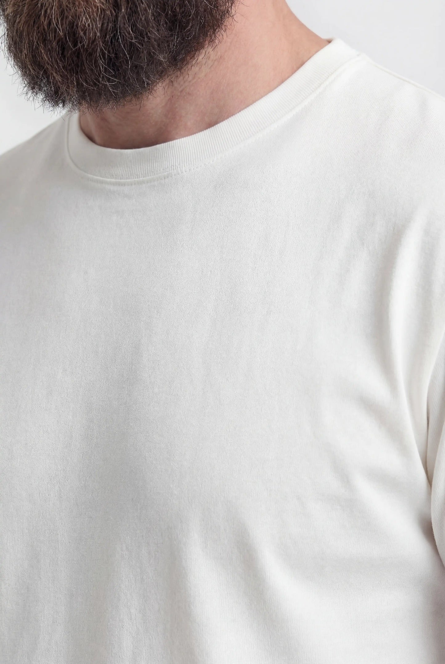 White Cotton T-shirt for Men – Breathable Short-Sleeve Crew Neck